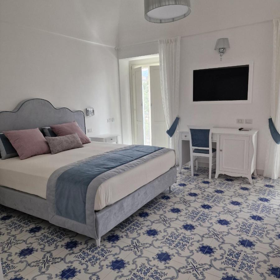Suites In The Amalfi Coast - Guesthouse With Terrace Near Amalfi - Breathtaking View Of Ravello Scala Extérieur photo