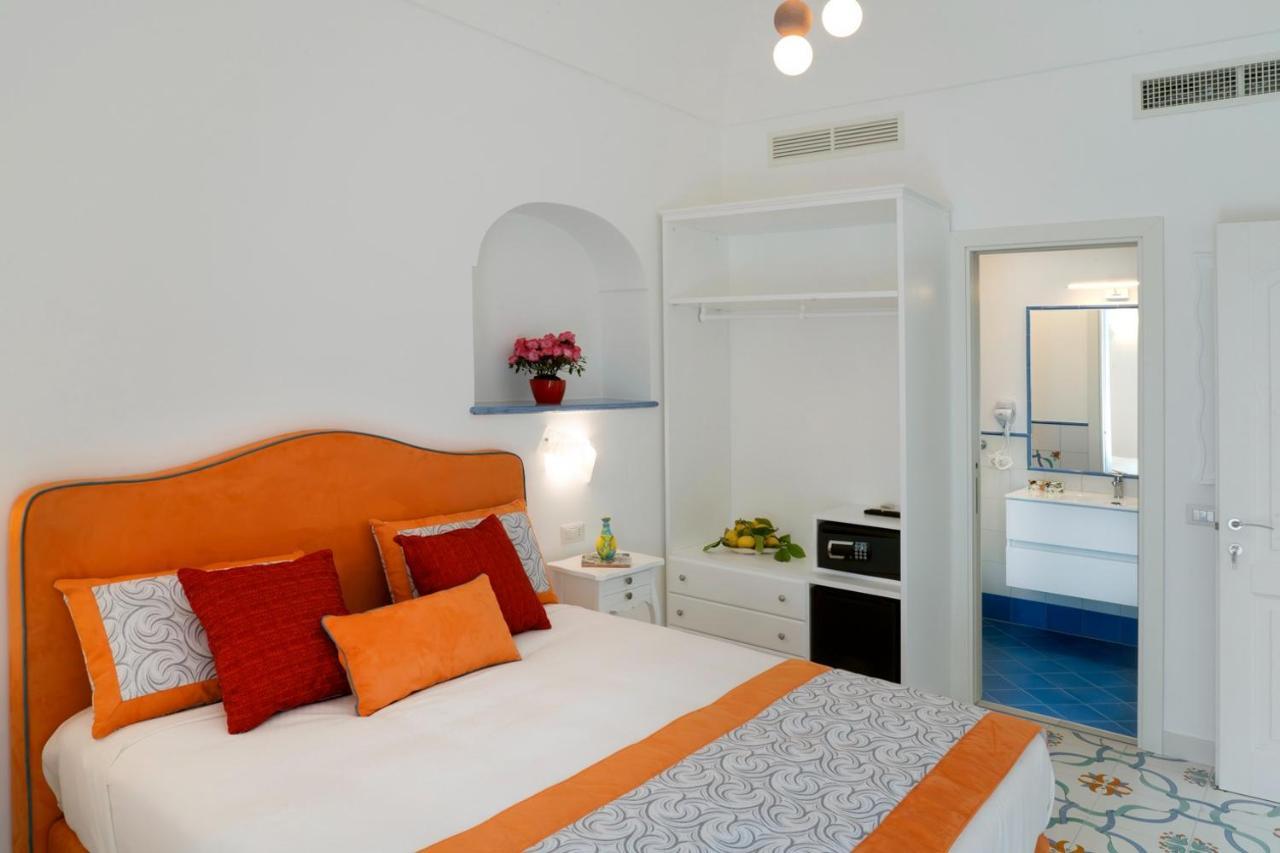 Suites In The Amalfi Coast - Guesthouse With Terrace Near Amalfi - Breathtaking View Of Ravello Scala Extérieur photo