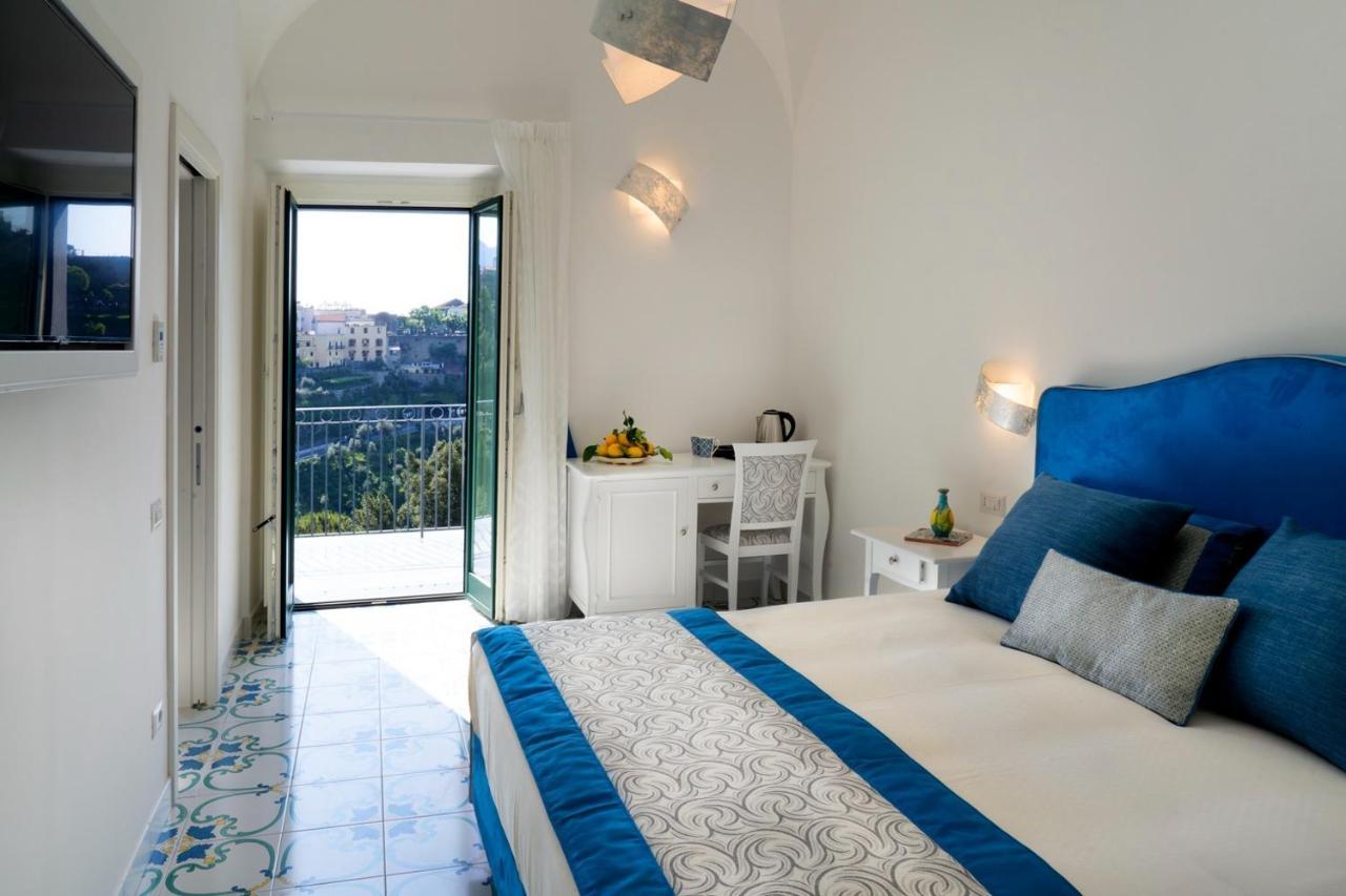 Suites In The Amalfi Coast - Guesthouse With Terrace Near Amalfi - Breathtaking View Of Ravello Scala Extérieur photo