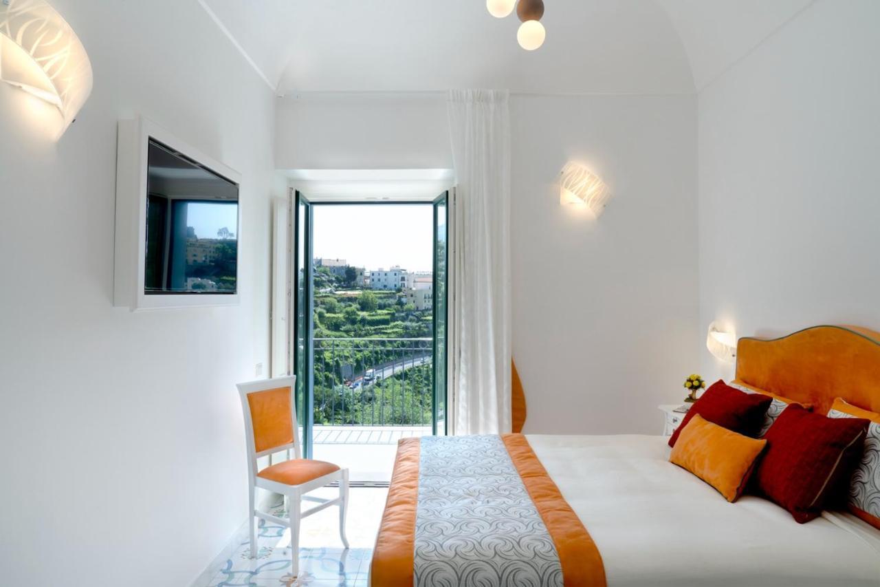 Suites In The Amalfi Coast - Guesthouse With Terrace Near Amalfi - Breathtaking View Of Ravello Scala Extérieur photo