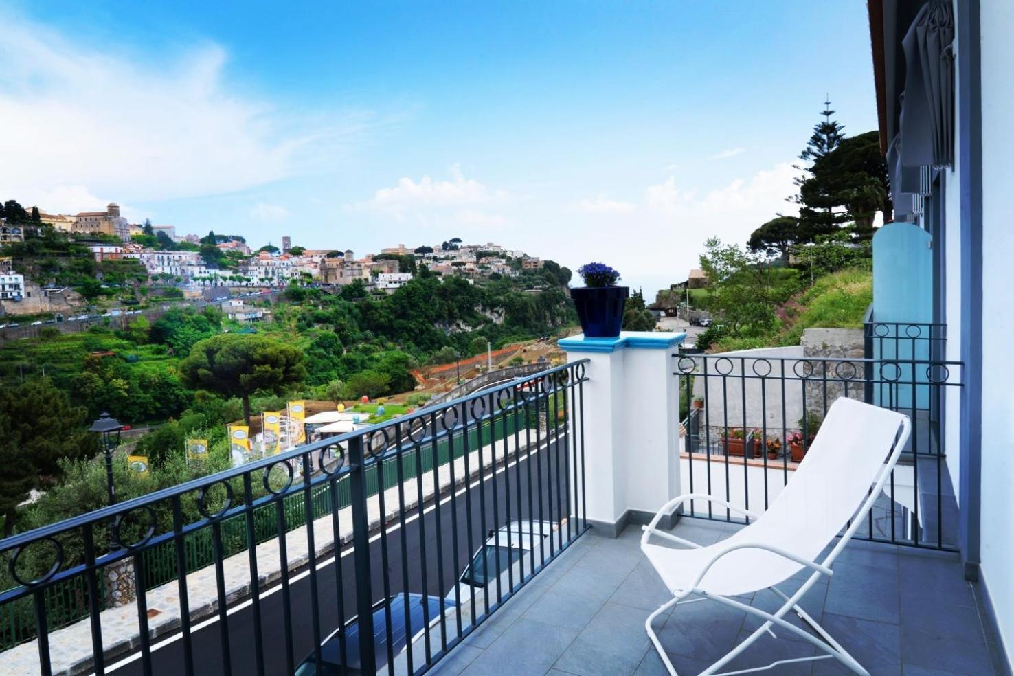 Suites In The Amalfi Coast - Guesthouse With Terrace Near Amalfi - Breathtaking View Of Ravello Scala Extérieur photo