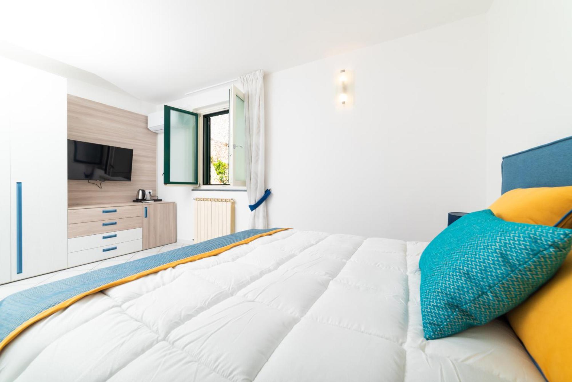 Suites In The Amalfi Coast - Guesthouse With Terrace Near Amalfi - Breathtaking View Of Ravello Scala Extérieur photo